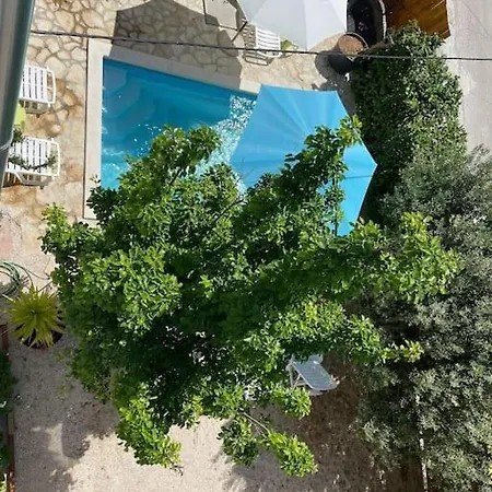 Appartement With Swiming Pool