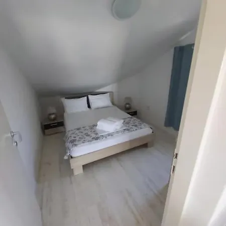 Appartement With Swiming Pool *