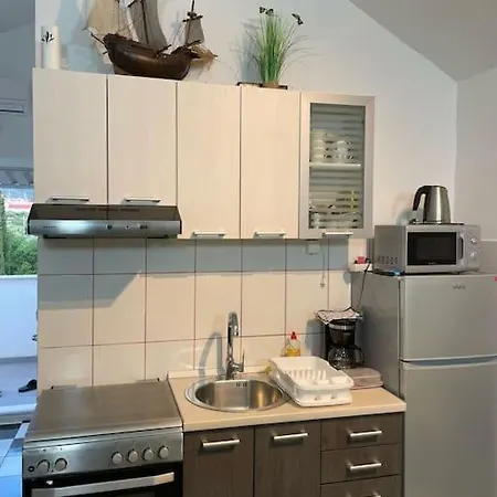 Appartement With Swiming Pool Kaštela