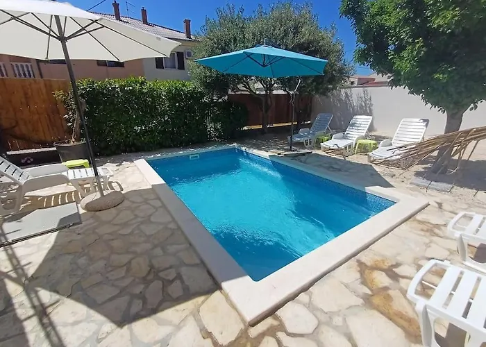 With Swiming Pool Апартаменты