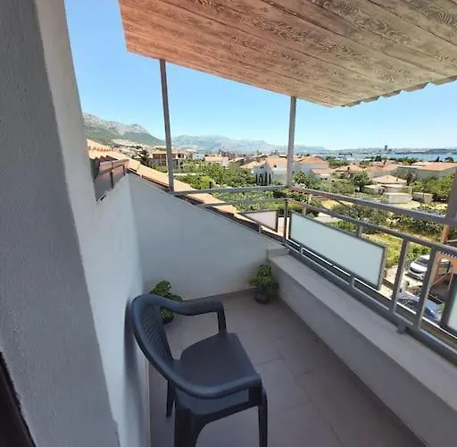 With Swiming Pool Апартаменты *